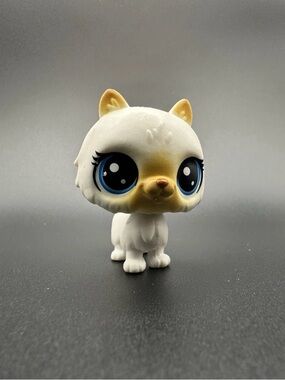 Littlest Pet Shop White & Tan Persian Cat with Blue Eyes